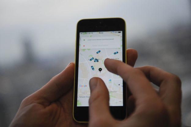 develop ride sharing app